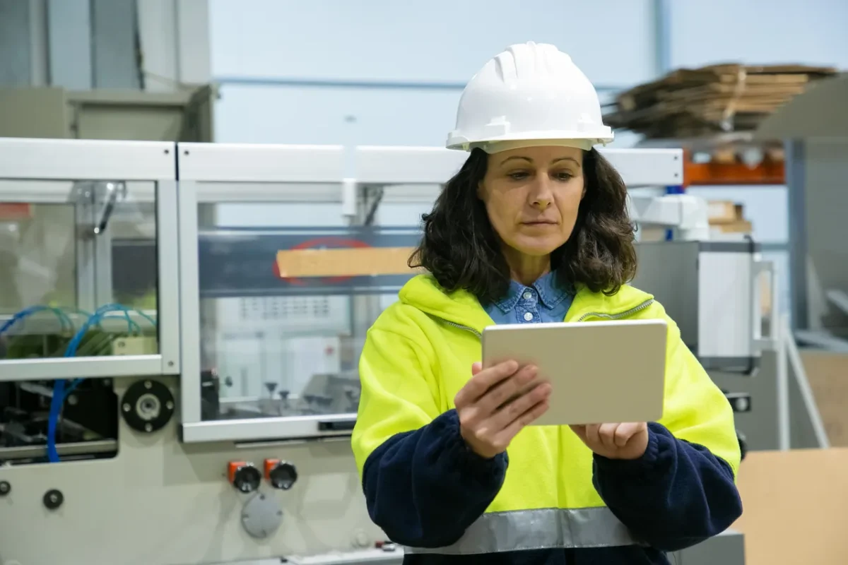 Why Manufacturing and Technology Expertise Outperforms Technology Expertise Alone